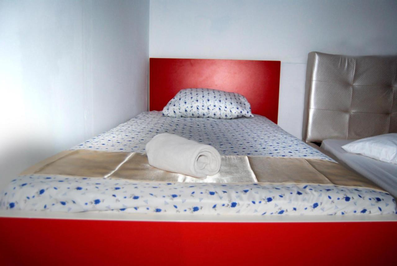 Hotel Vlora City Extérieur photo