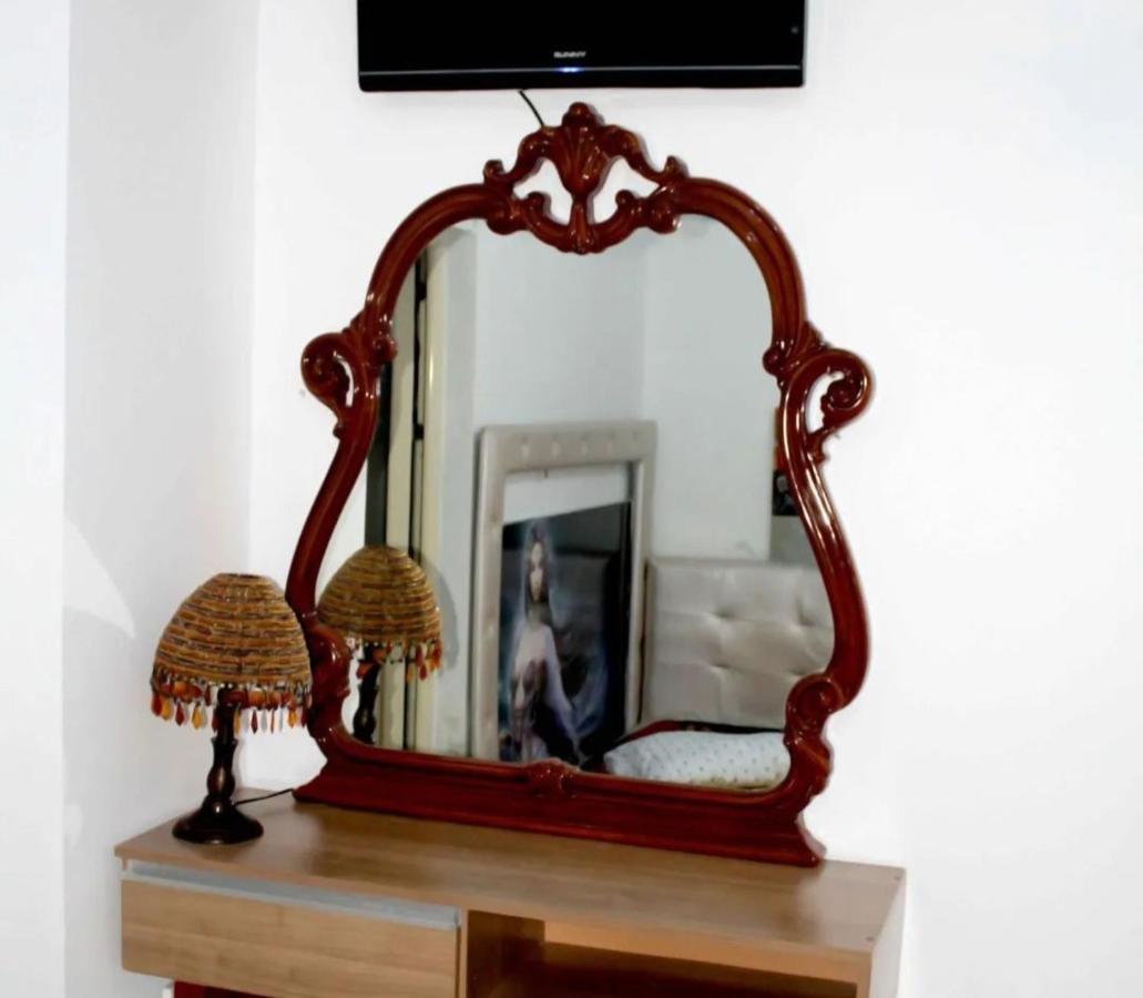 Hotel Vlora City Extérieur photo